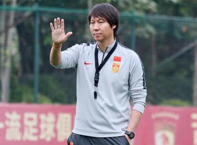 开云体育app-【问答】国足3分变1分，李铁犯了哪三大错误？